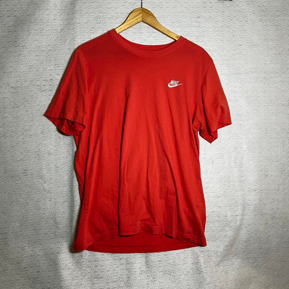 NIke Mens's Large Coral Orange Tee